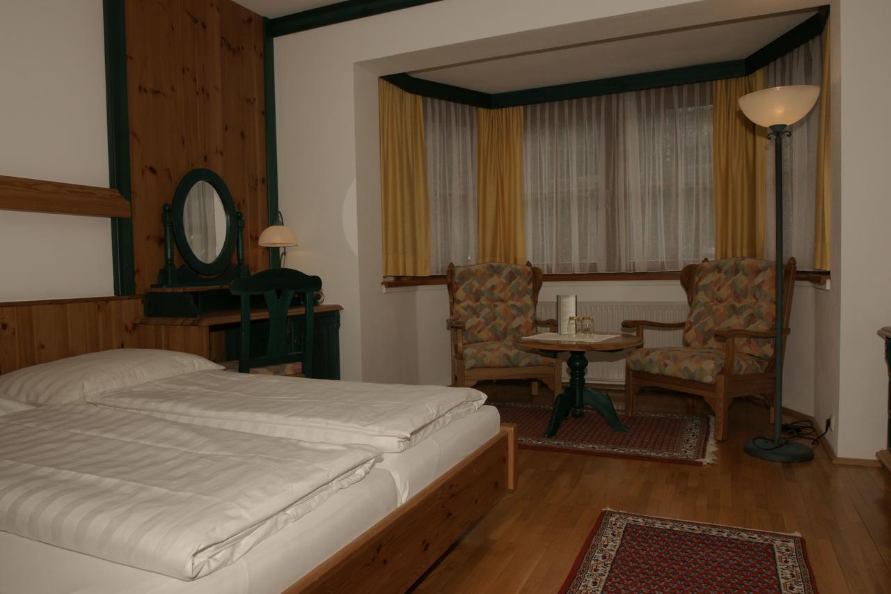 Alpenhotel Goesing Puchenstuben エクステリア 写真